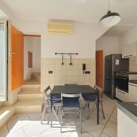 Le Grotte Holiday Apartment